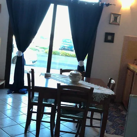 La Al Mare Apartment